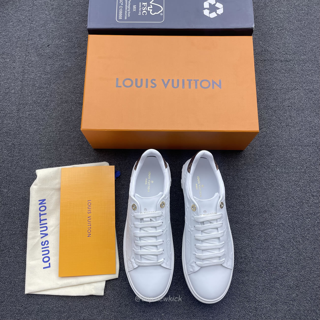 Louis Vuitton Time Out Debossed Monogram Leather White (5) - newkick.vip